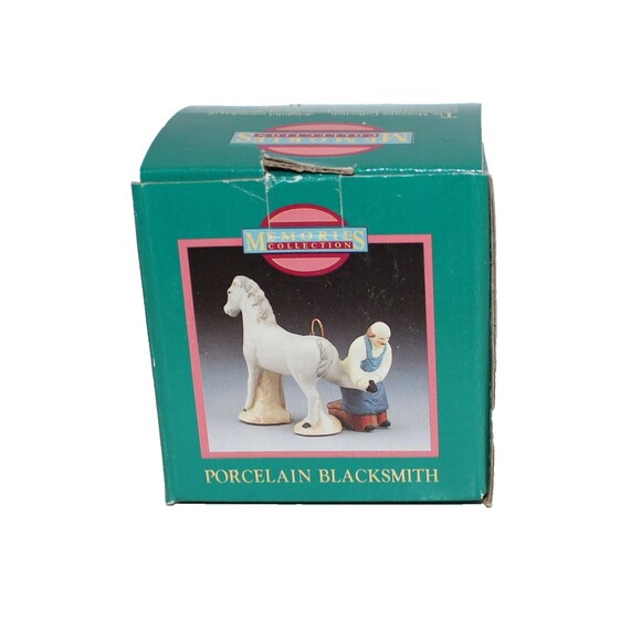 Vintage Venture Memories Porcelain Blacksmith Village Christmas - Picture 1 of 6